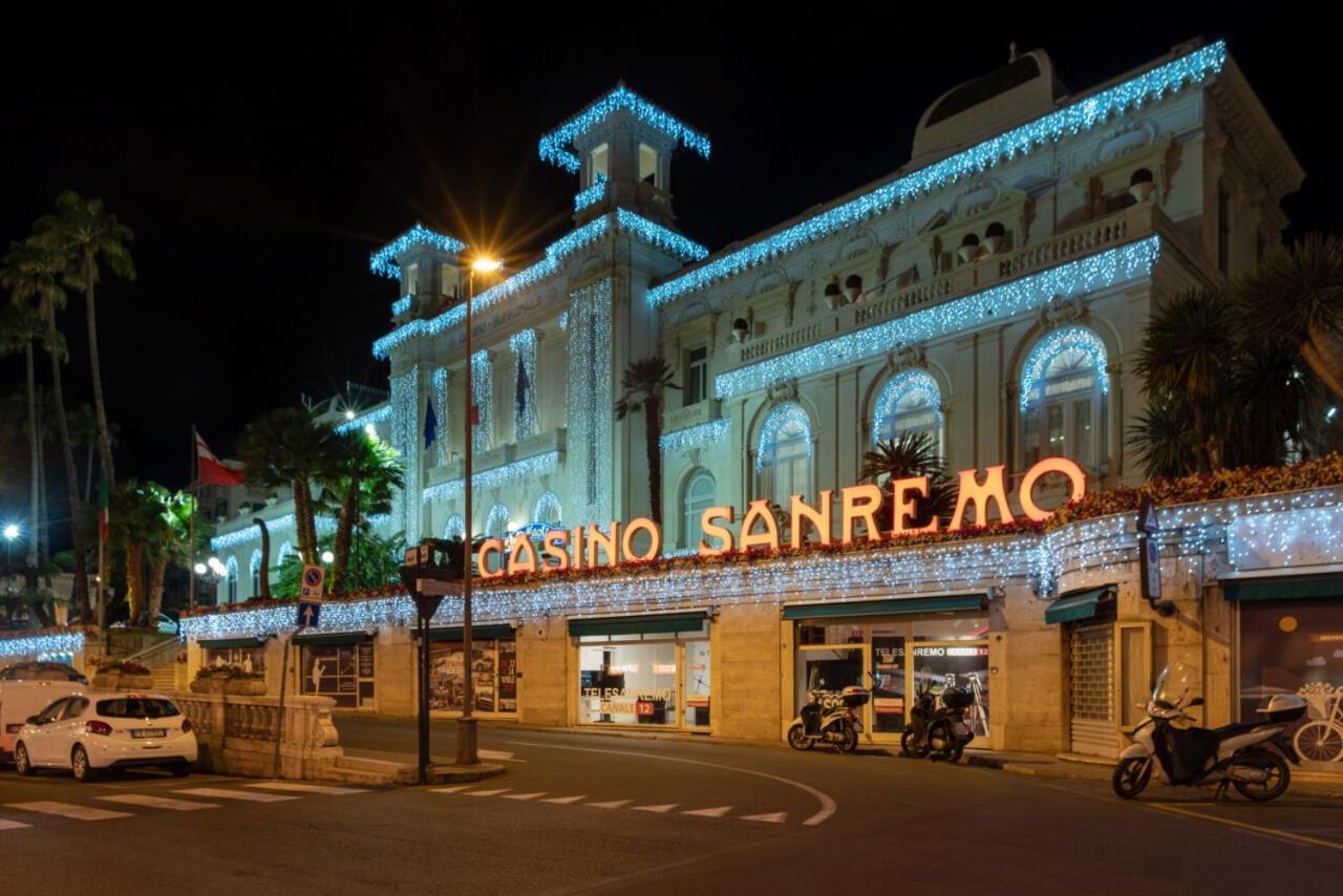 La Casa Di Ermes - Ampio Luminoso Appartamento A Tre Minuti Dal Centro Sanremo Exterior foto